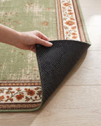 Dotted non-slip backing of the Golnar rug